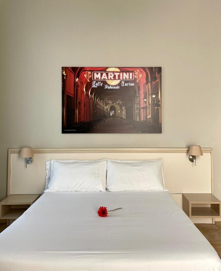 Best Quality Hotel Dock Milano Torino Esterno foto