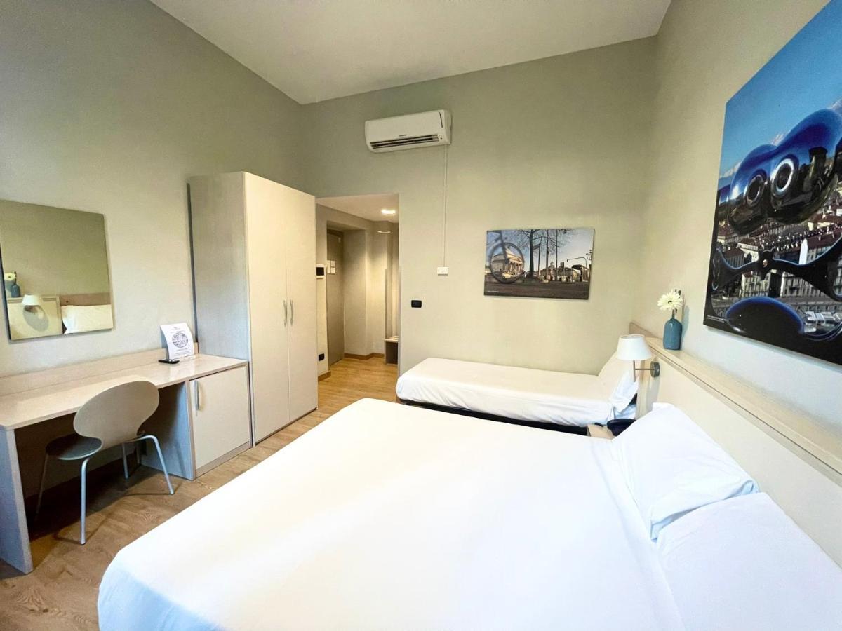 Best Quality Hotel Dock Milano Torino Esterno foto