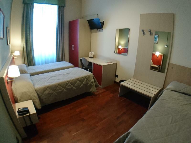 Best Quality Hotel Dock Milano Torino Esterno foto